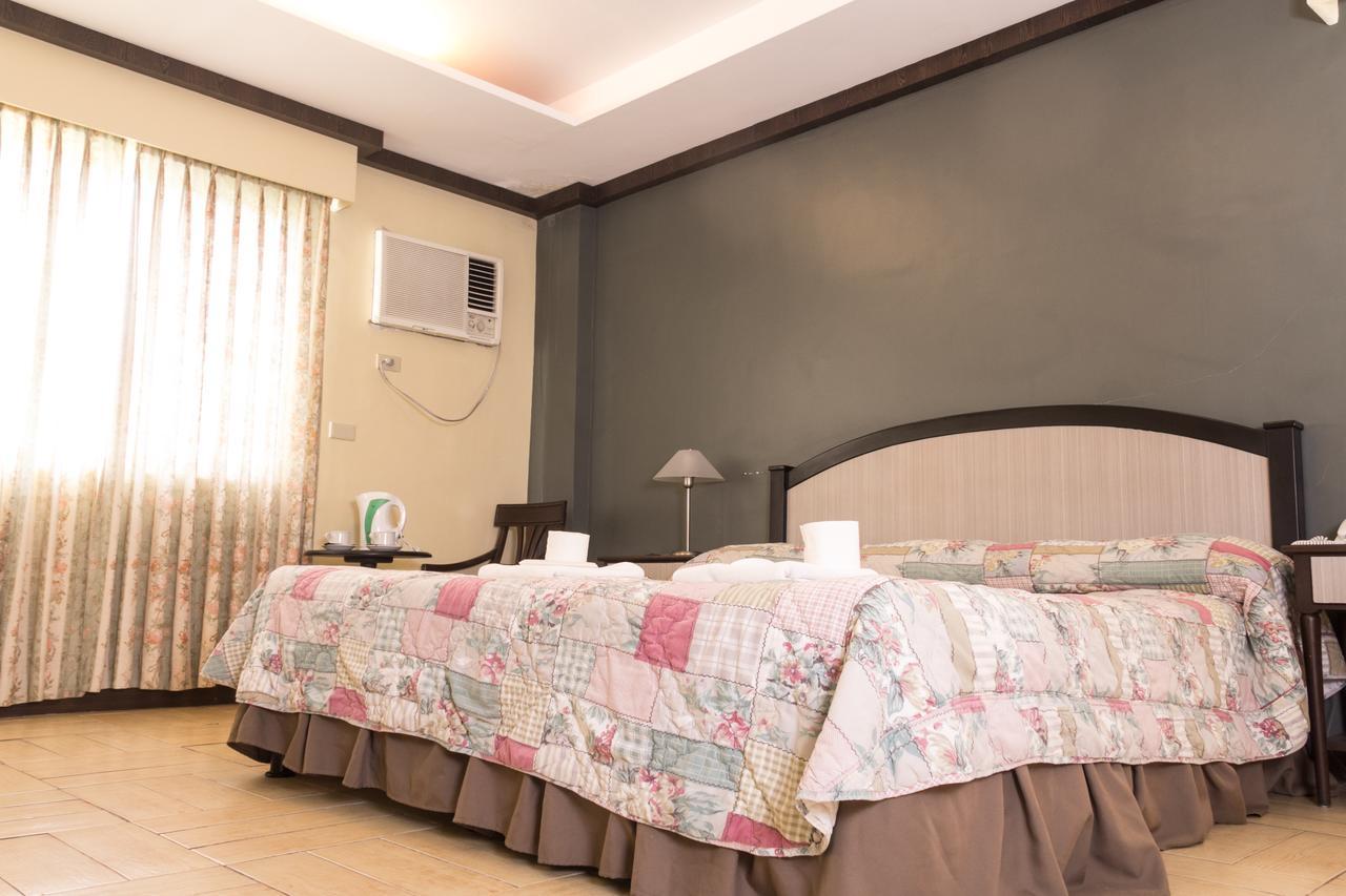 Tagaytay Country Hotel Tagaytay City Dış mekan fotoğraf